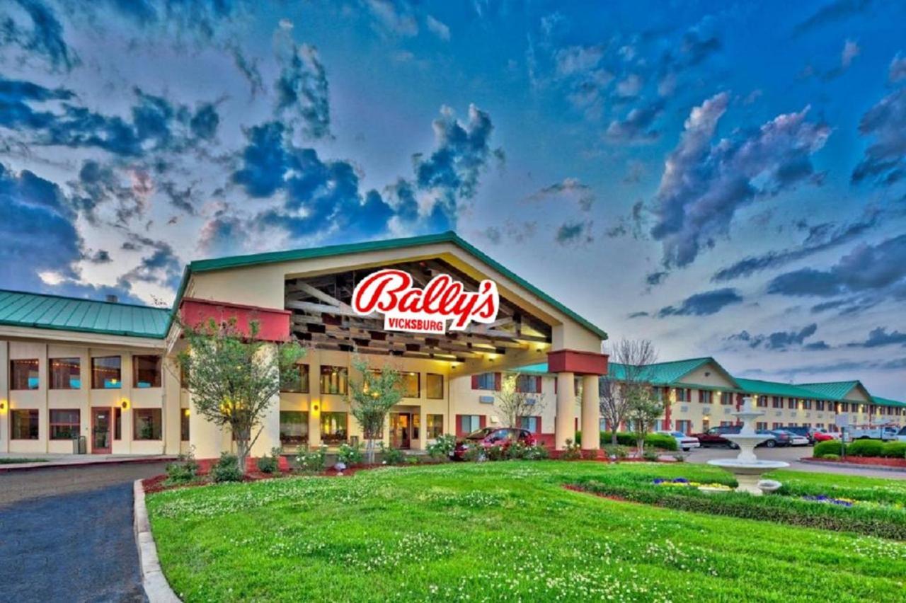 Bally's